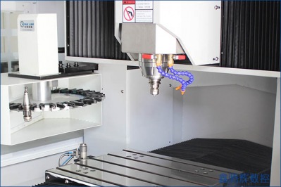 數(shù)控新手如何避免精雕機(jī)撞刀